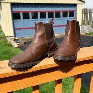 Wills Vegan Chelsea Boots size 41, brown